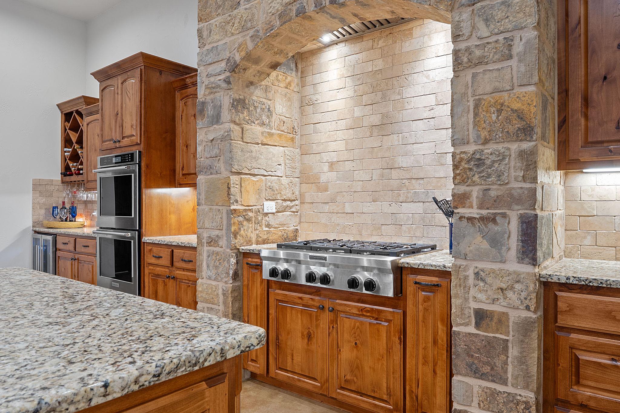 908 Jennings Branch Rd, Georgetown, TX 78633