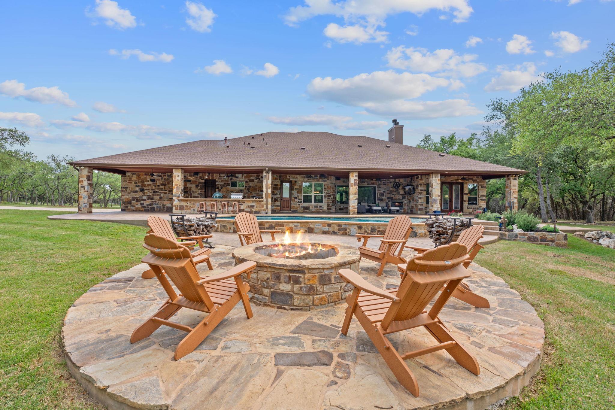 908 Jennings Branch Rd, Georgetown, TX 78633