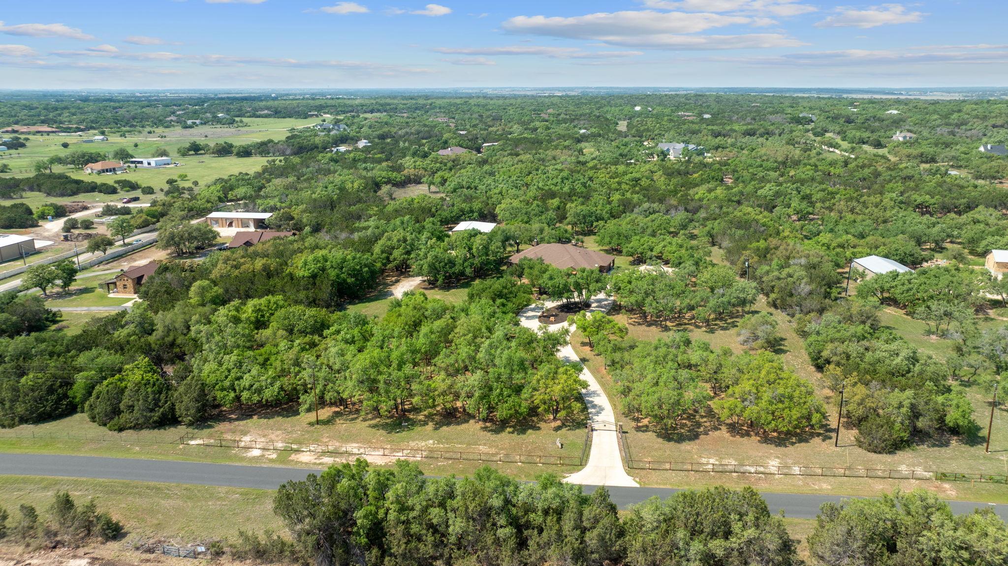 908 Jennings Branch Rd, Georgetown, TX 78633