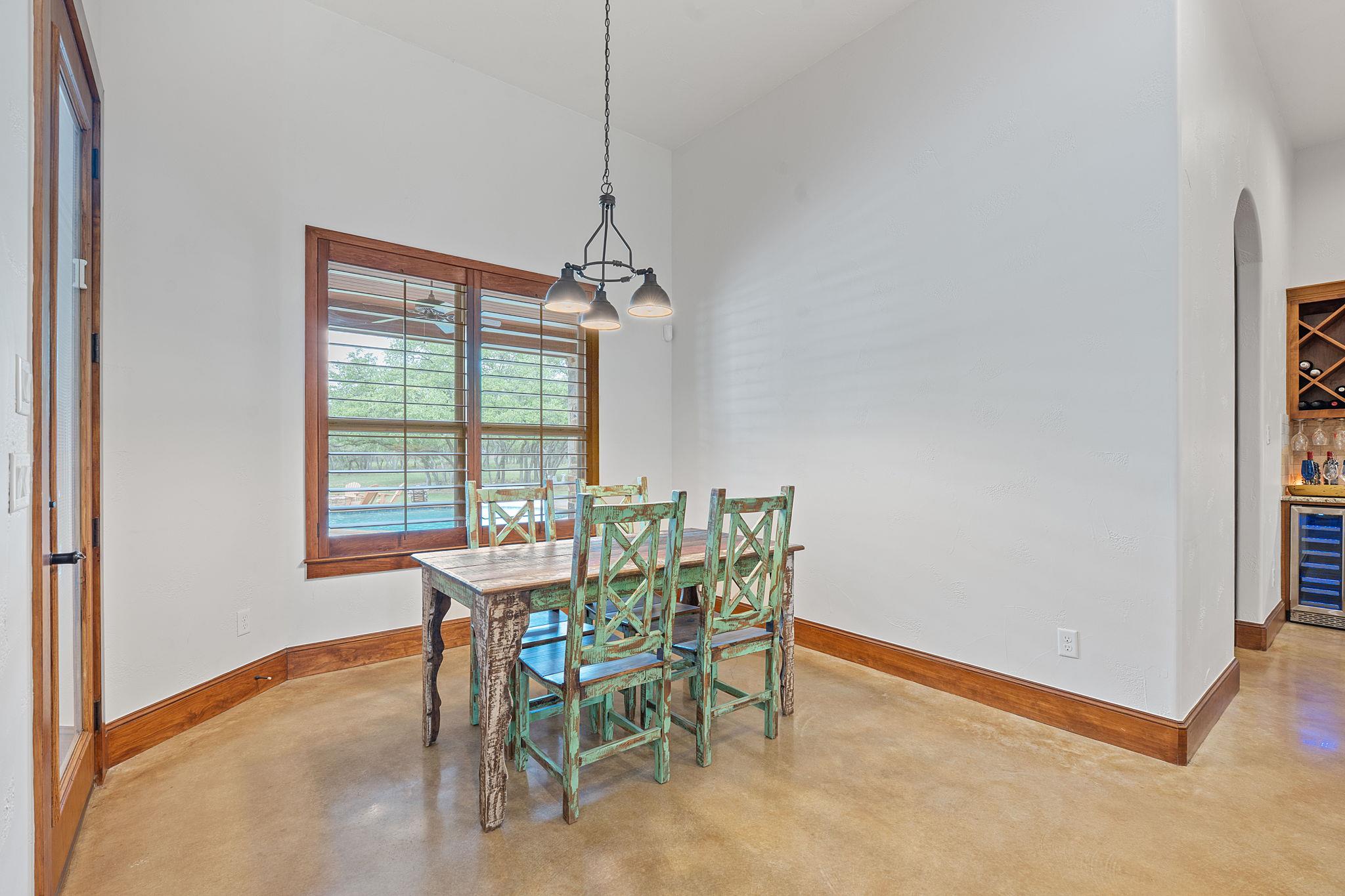 908 Jennings Branch Rd, Georgetown, TX 78633