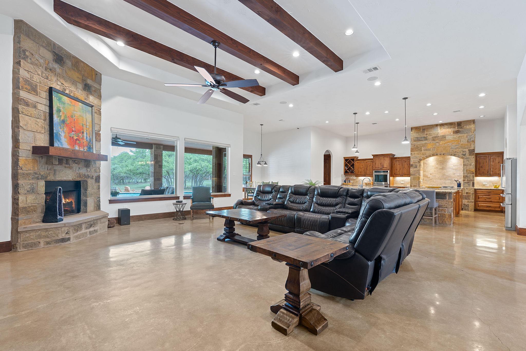 908 Jennings Branch Rd, Georgetown, TX 78633