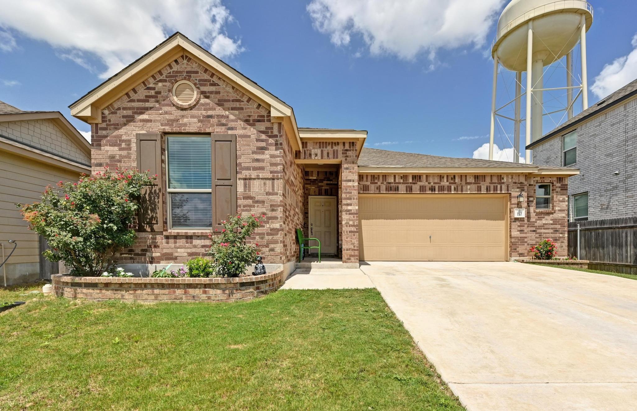 197 Crimson Ln, Kyle, TX 78640