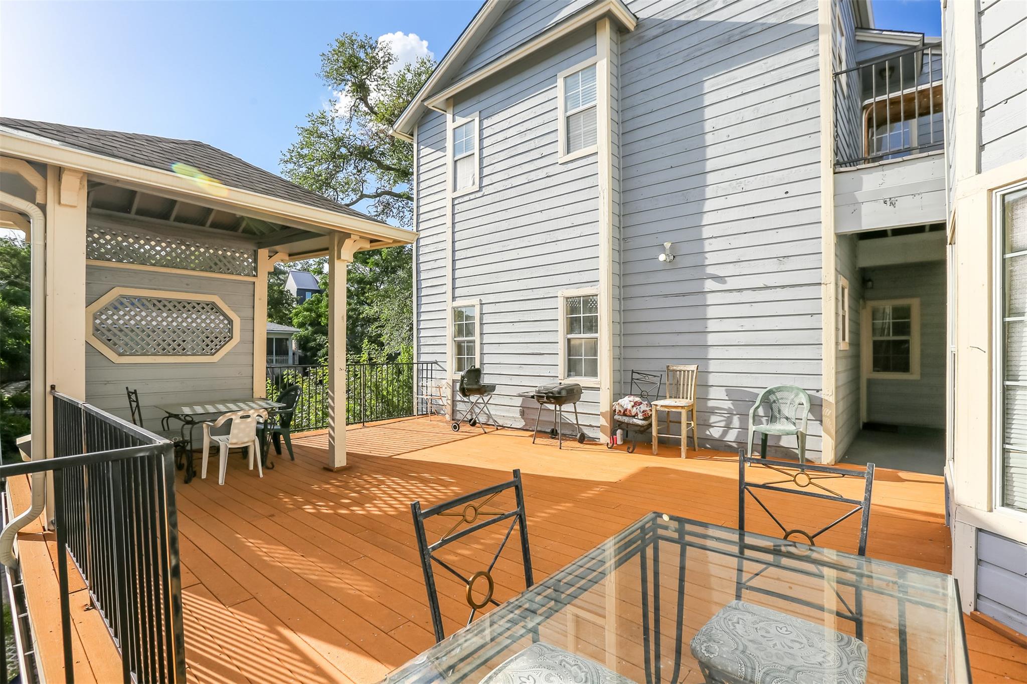 3111 Tom Green St # 105, Austin, TX 78705