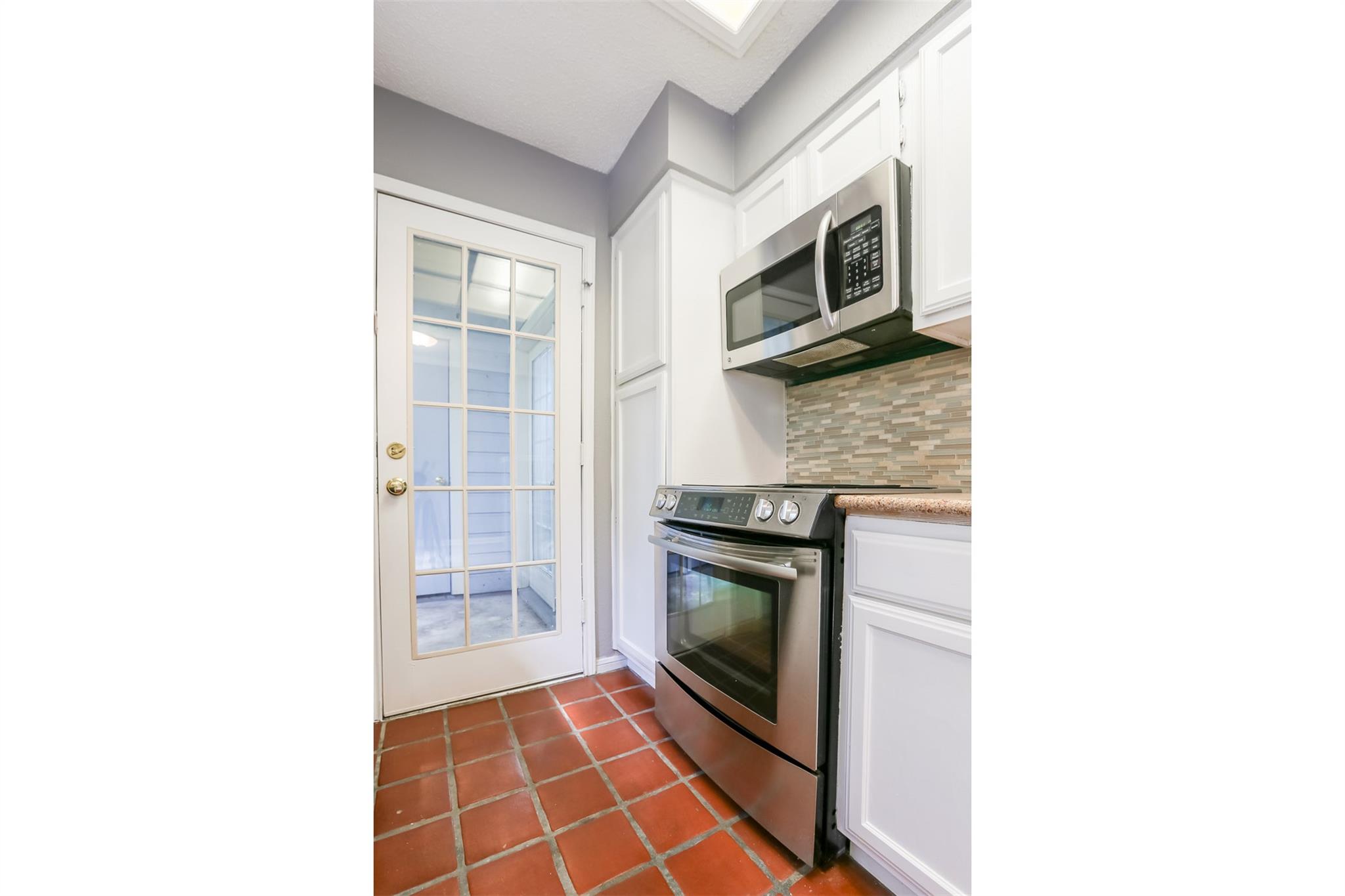 3111 Tom Green St # 105, Austin, TX 78705