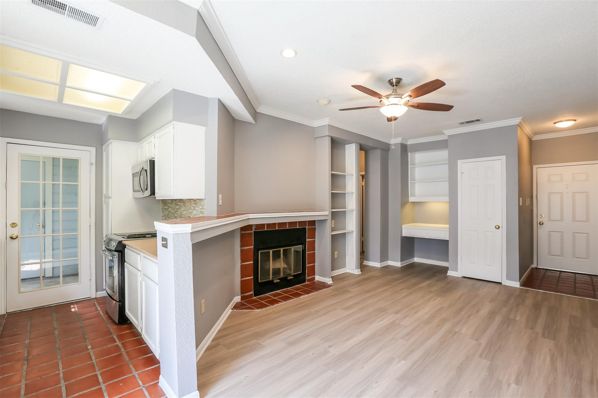 3111 Tom Green St # 105, Austin, TX 78705