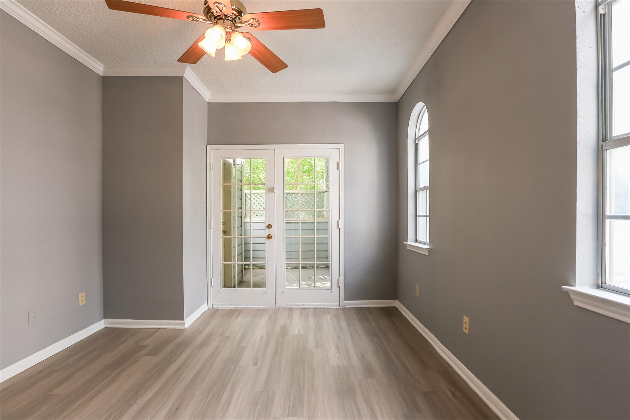 3111 Tom Green St # 105, Austin, TX 78705