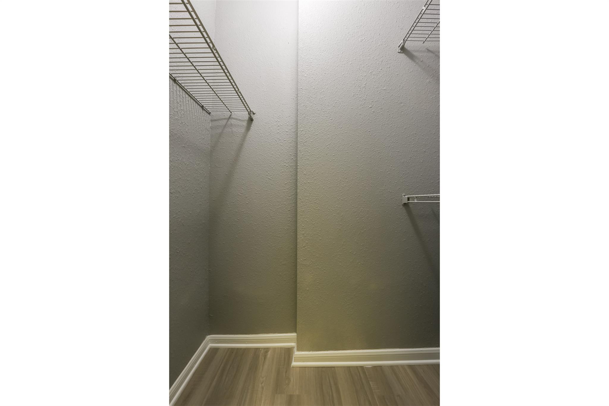 3111 Tom Green St # 105, Austin, TX 78705