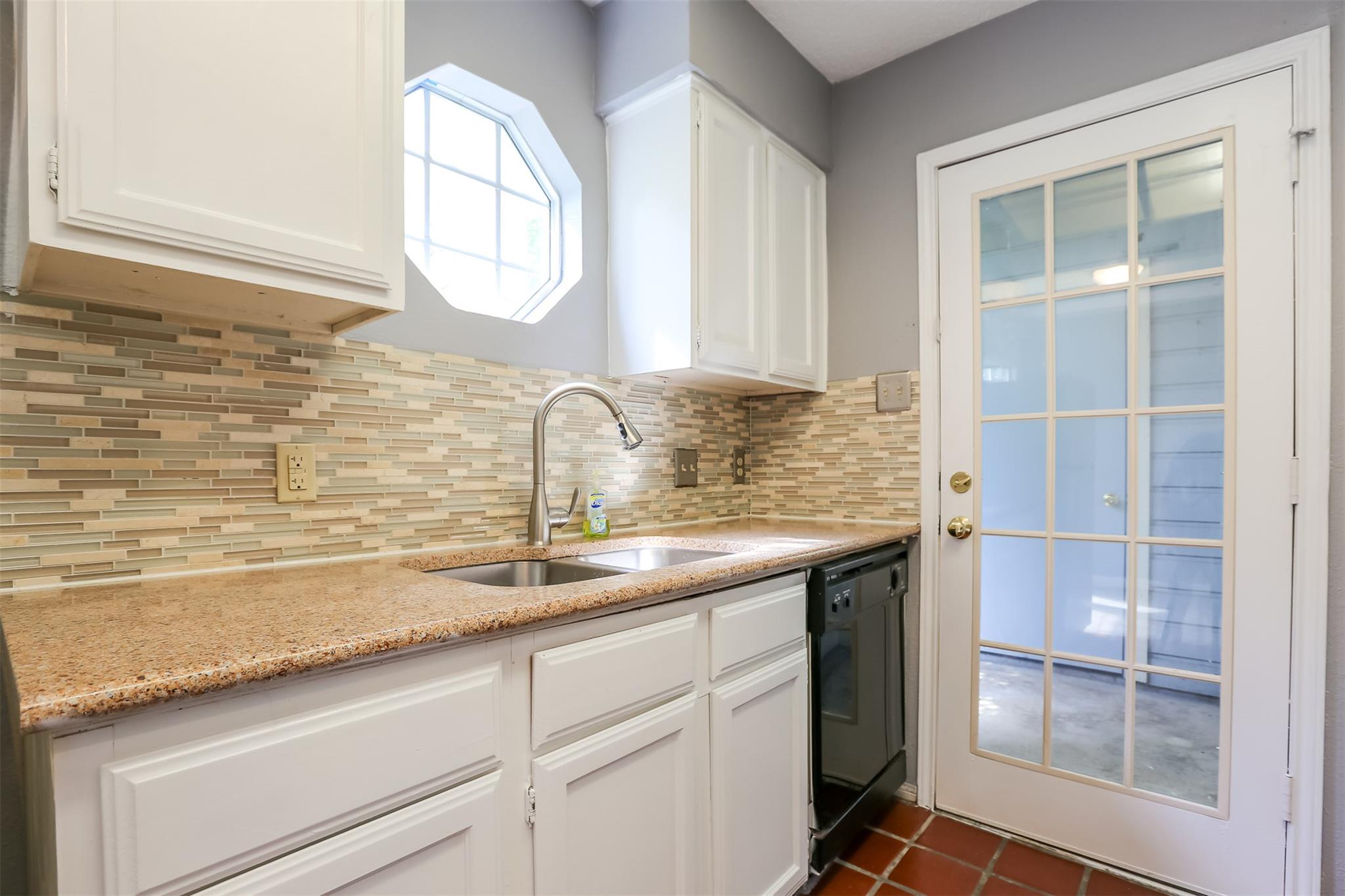 3111 Tom Green St # 105, Austin, TX 78705