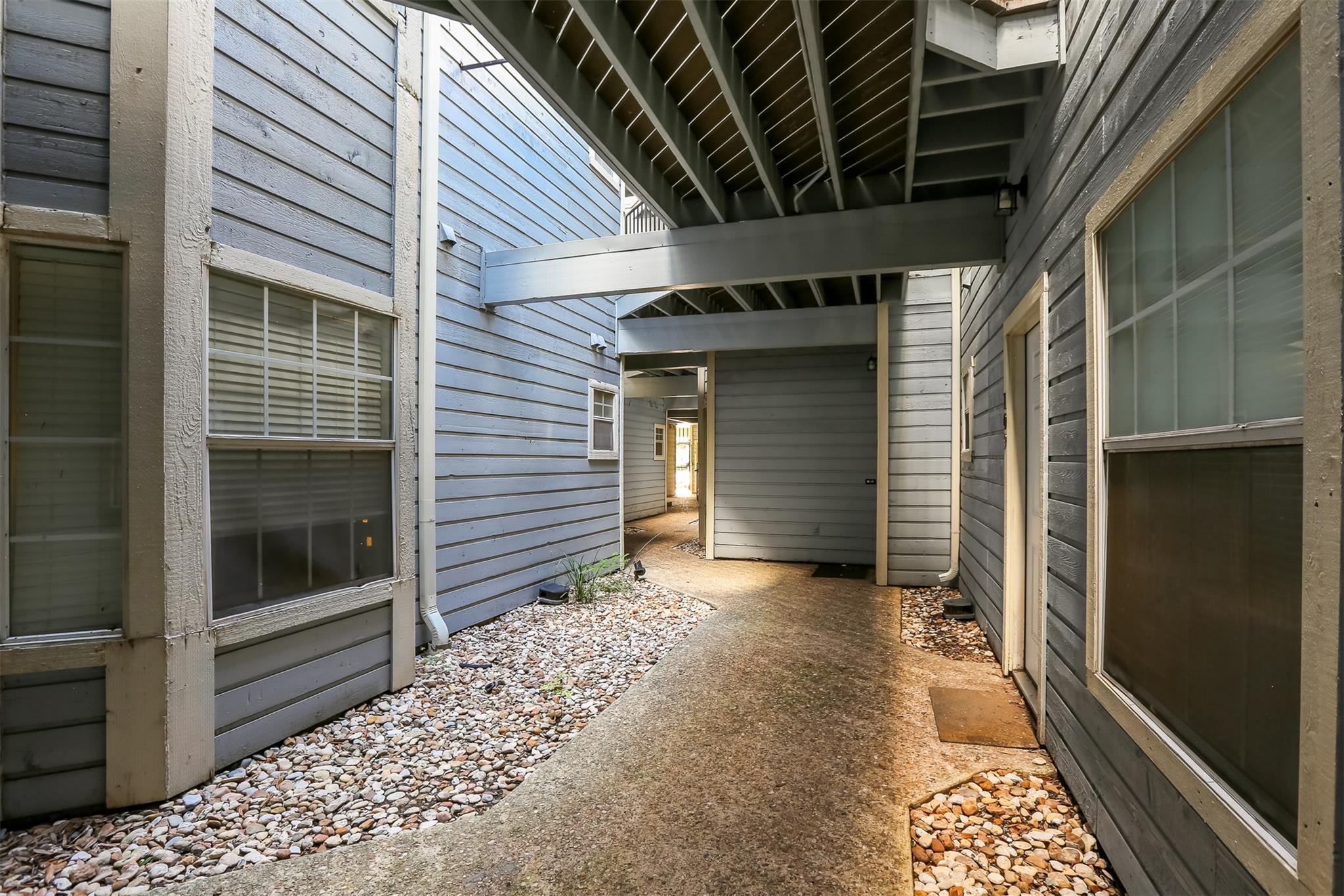 3111 Tom Green St # 105, Austin, TX 78705