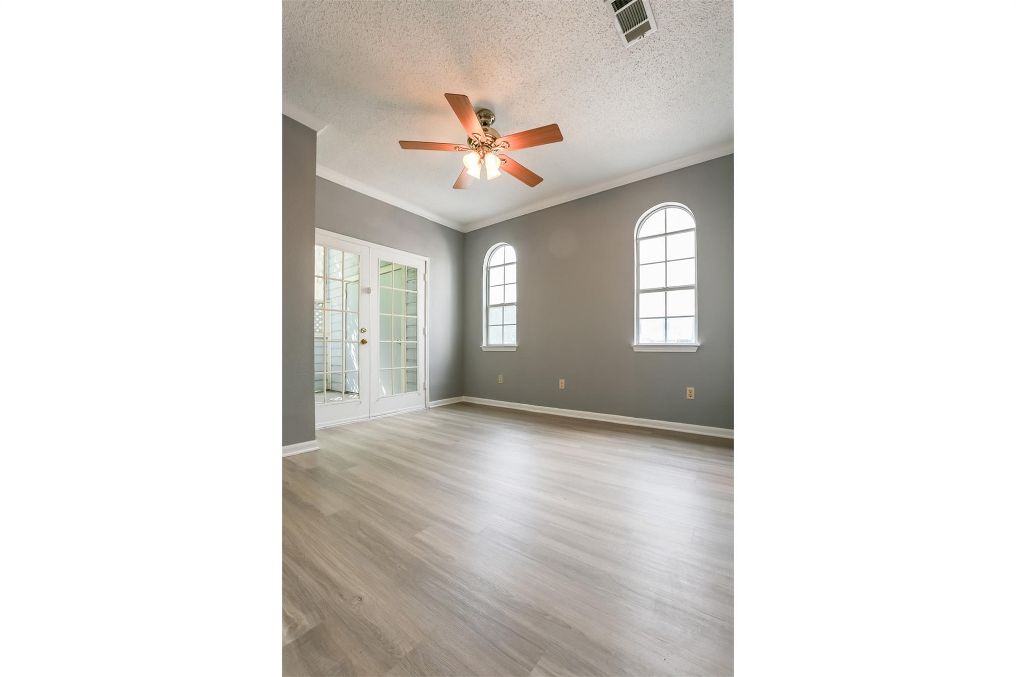 3111 Tom Green St # 105, Austin, TX 78705