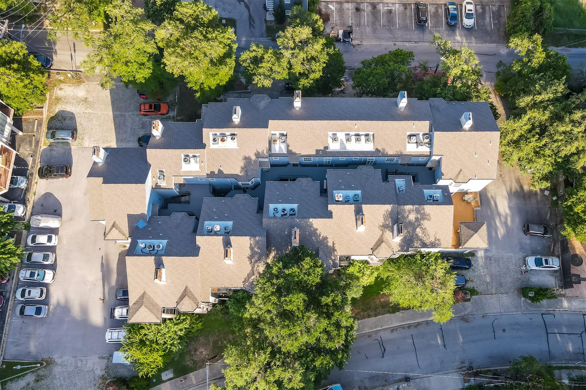 3111 Tom Green St # 105, Austin, TX 78705