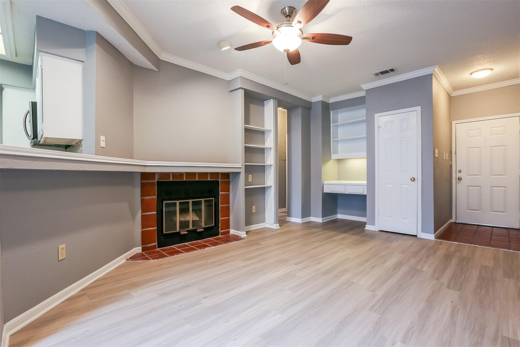 3111 Tom Green St # 105, Austin, TX 78705
