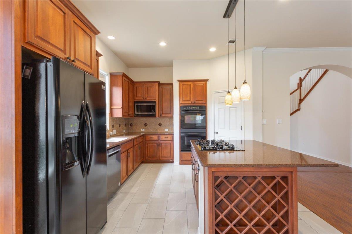 102 Country View Way, Cedar Park, TX 78613