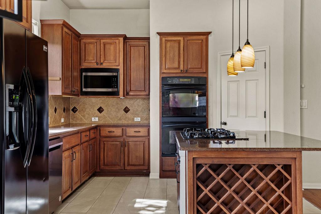 102 Country View Way, Cedar Park, TX 78613