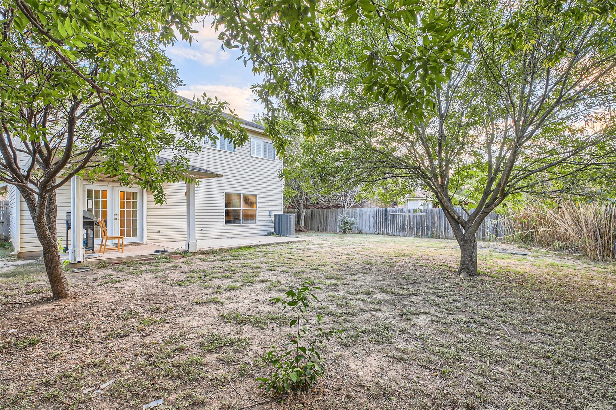 1049 Stone Trl, New Braunfels, TX 78130
