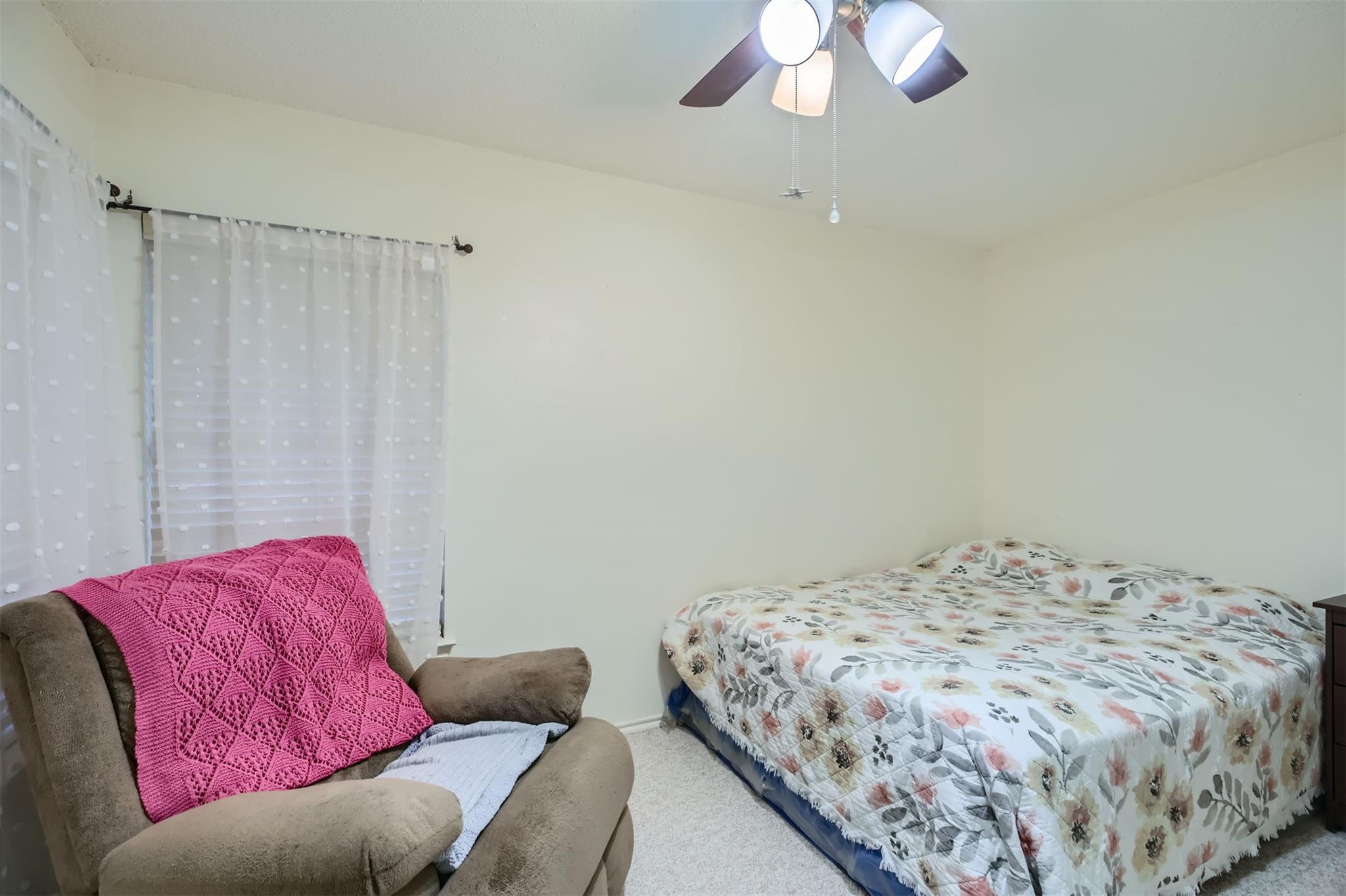 1049 Stone Trl, New Braunfels, TX 78130
