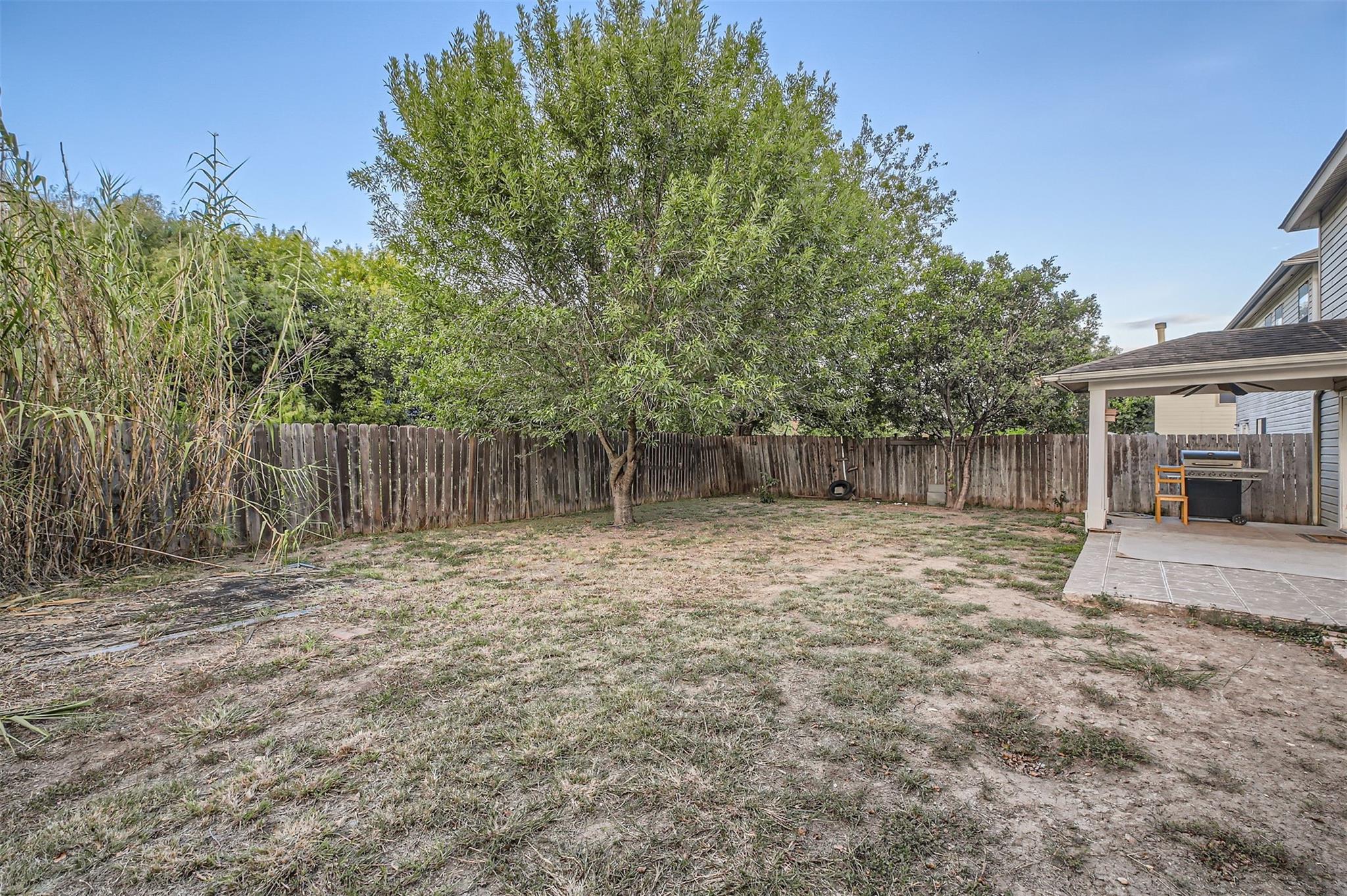 1049 Stone Trl, New Braunfels, TX 78130