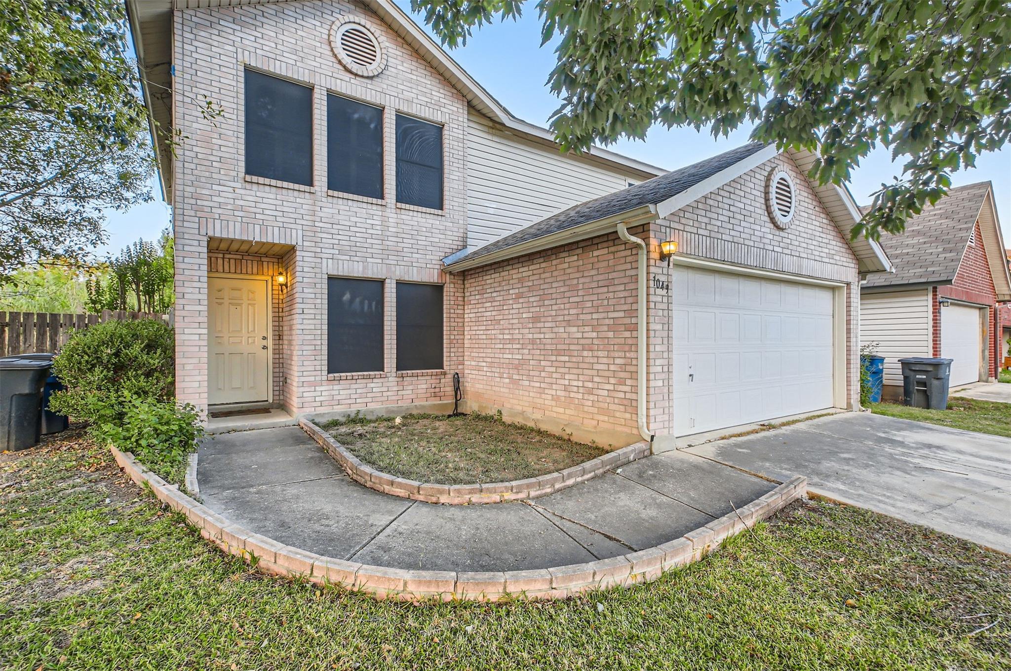 1049 Stone Trl, New Braunfels, TX 78130