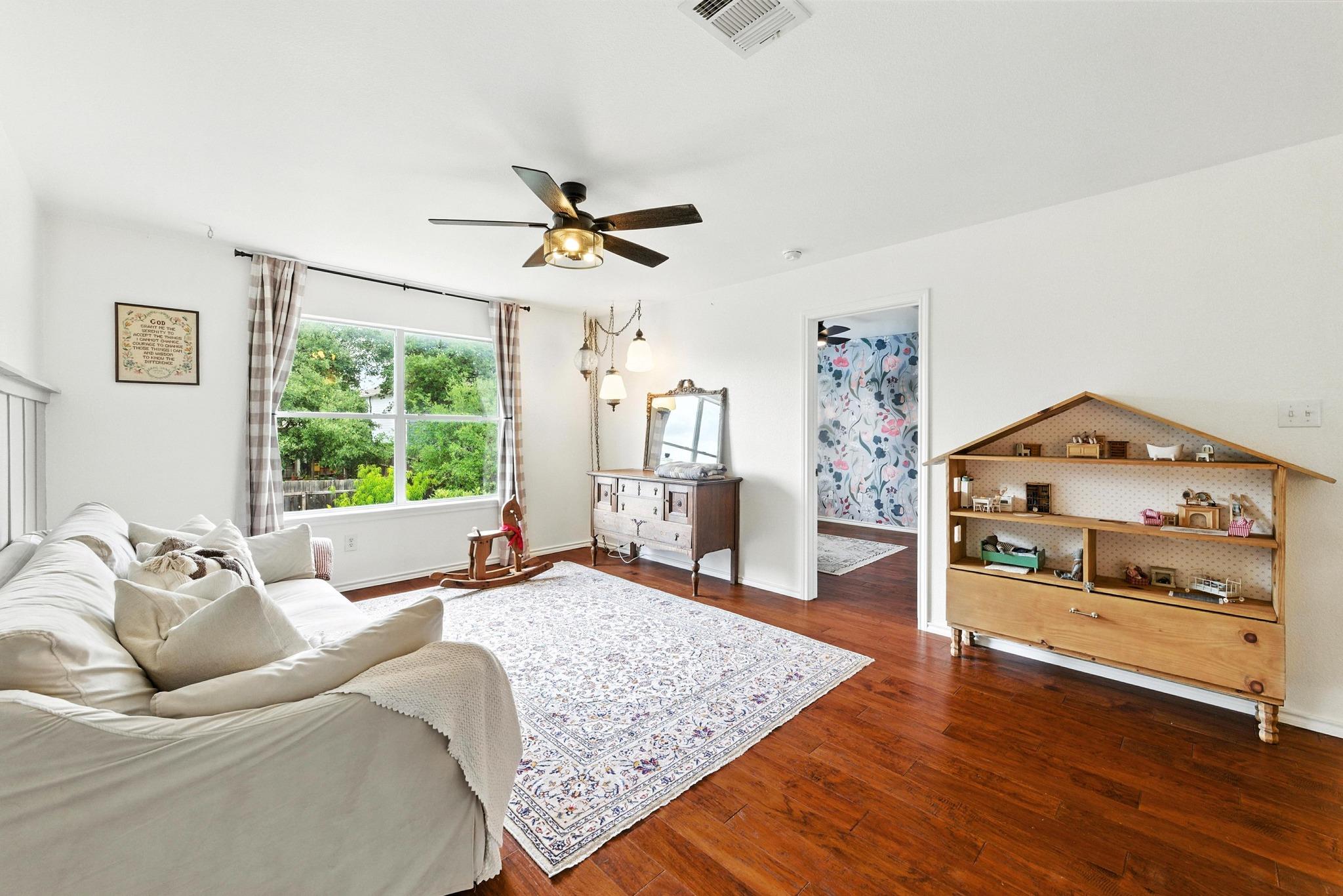 2108 Charlotte Estates Dr, Austin, TX 78744