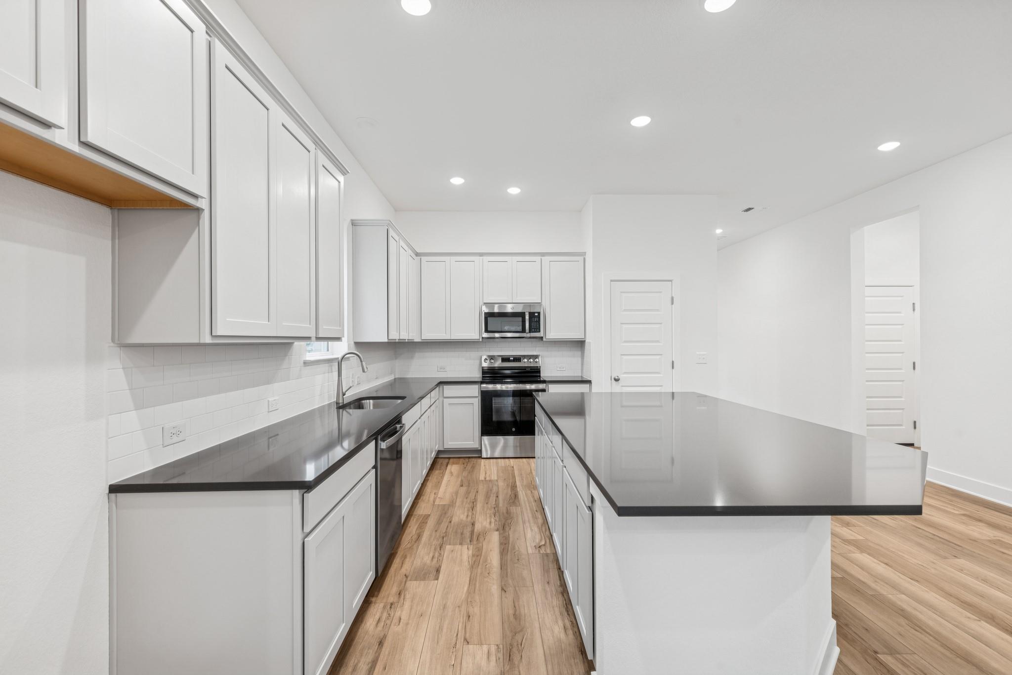 241 Coleto Trl, Bastrop, TX 78602