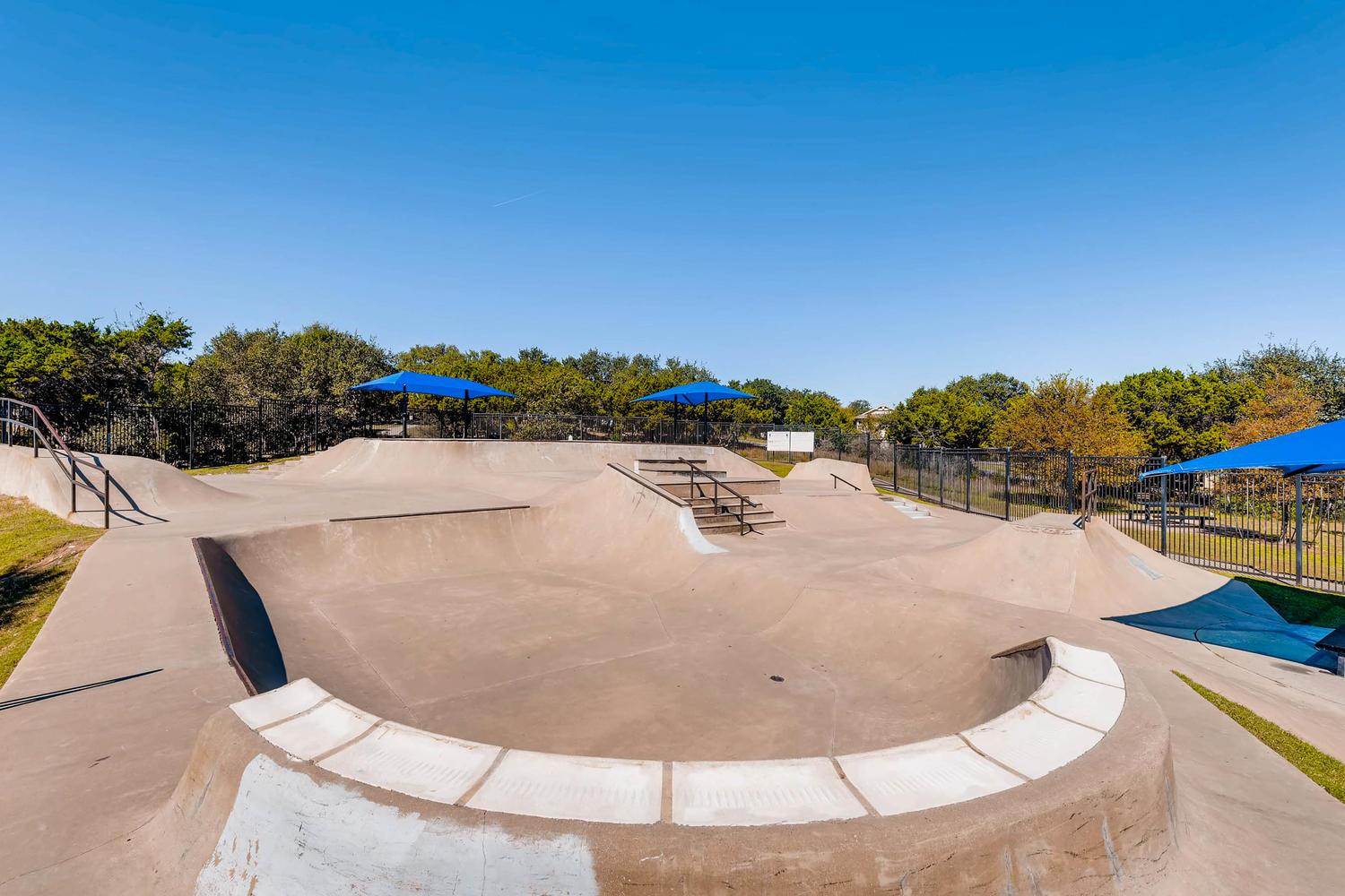 204 World Of Tennis Sq # C15, Lakeway, TX 78738