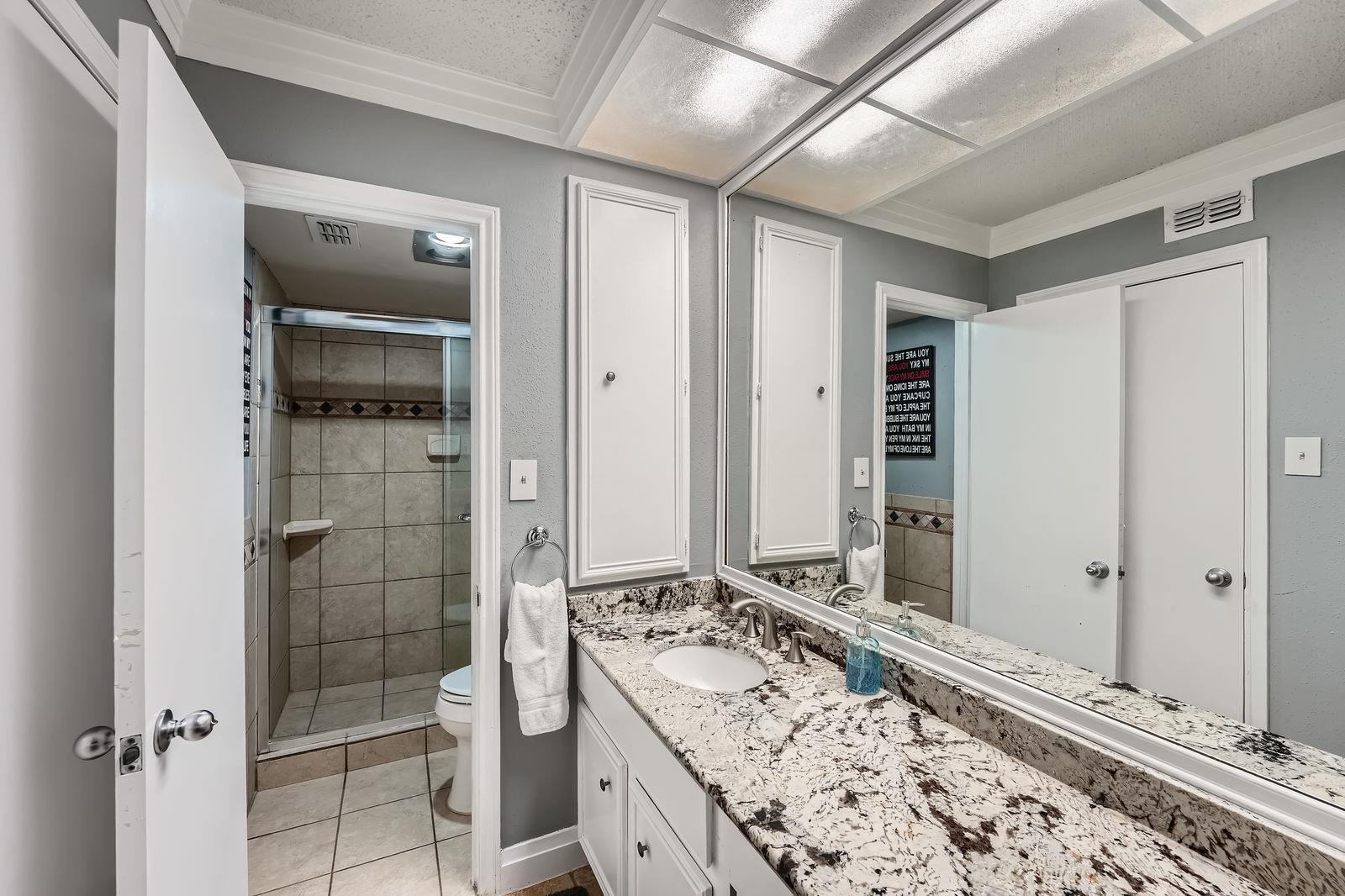 204 World Of Tennis Sq # C15, Lakeway, TX 78738