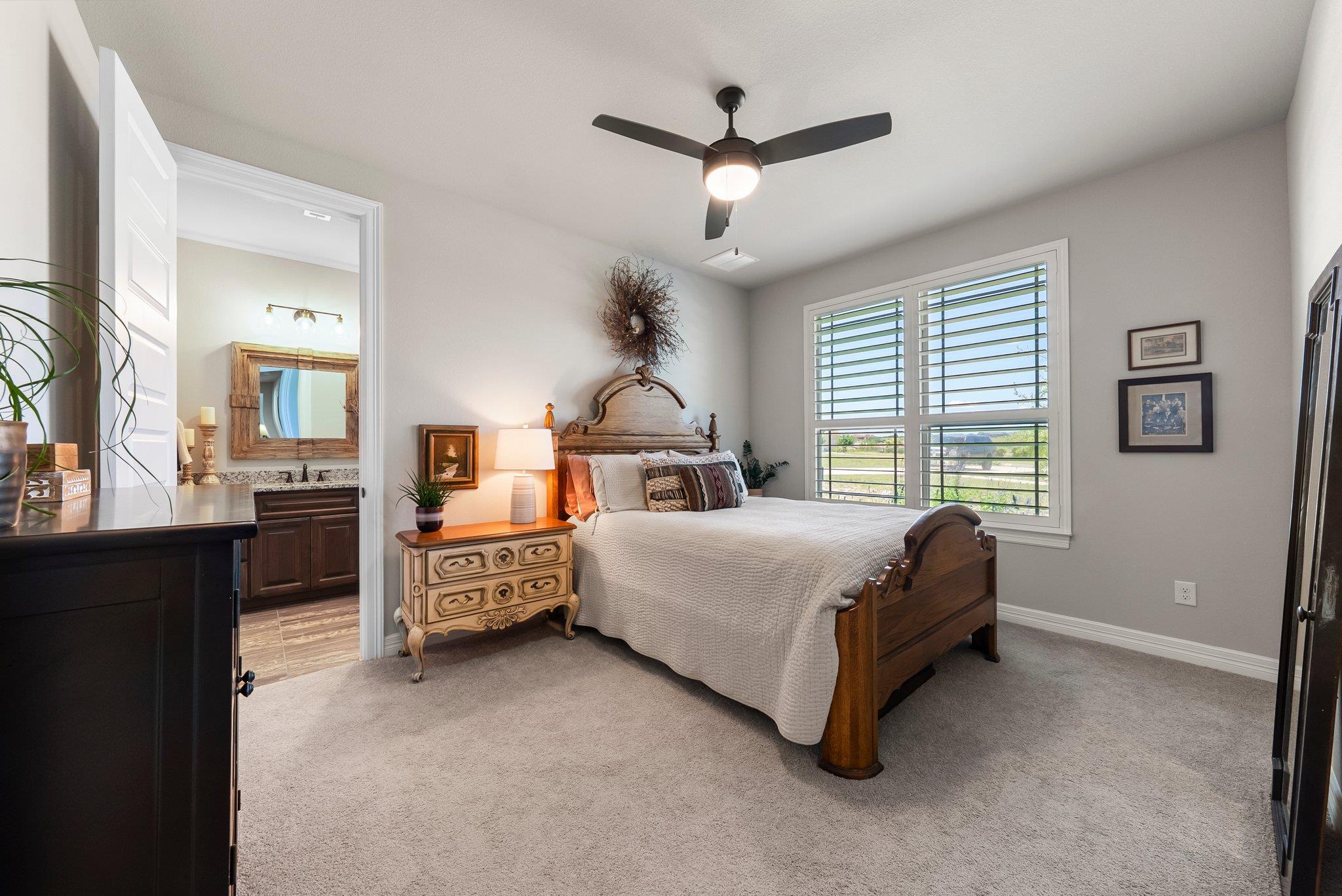 105 Clear Springs Ct, Marble Falls, TX 78654