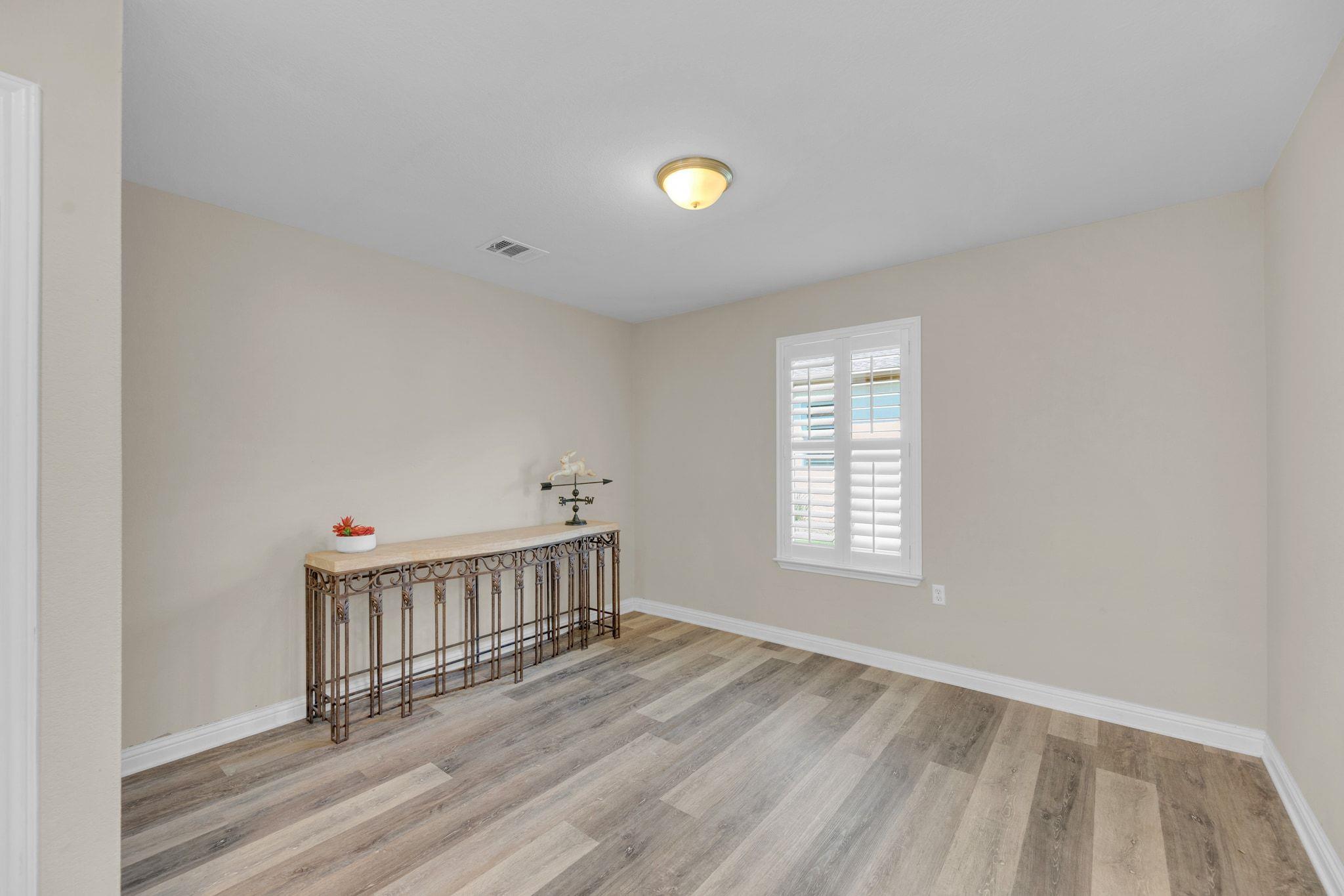 501 Sheldon Lake Dr, Georgetown, TX 78633