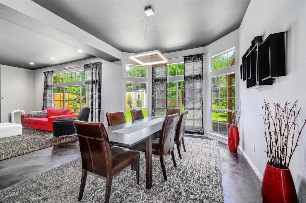 8108 ASMARA Dr, Austin, TX 78750