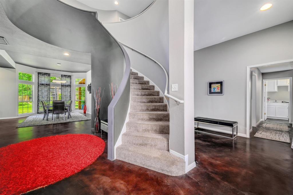 8108 ASMARA Dr, Austin, TX 78750