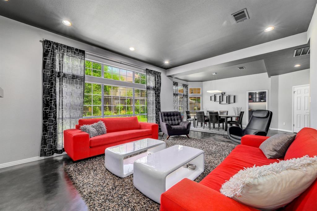 8108 ASMARA Dr, Austin, TX 78750