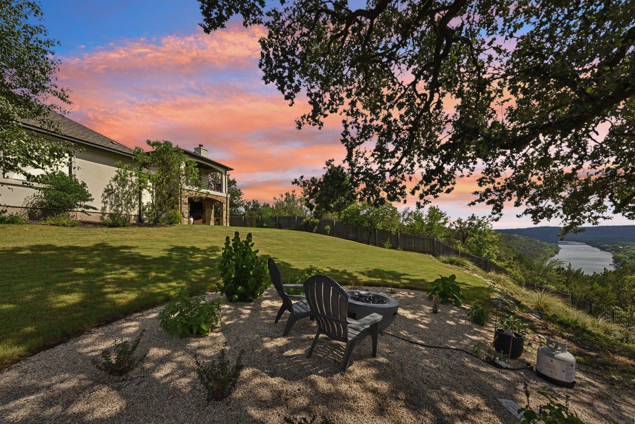 1108 Lakewood Hills Ter, Austin, TX 78732
