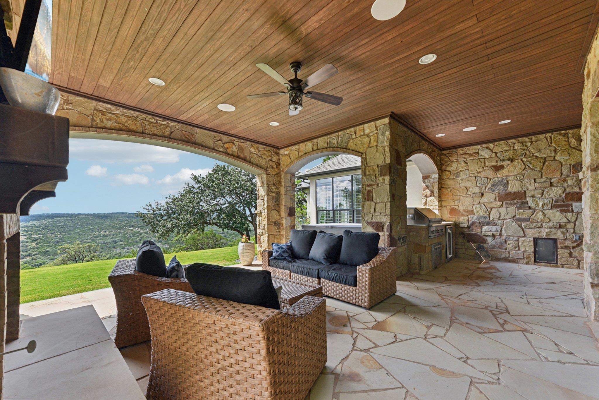 1108 Lakewood Hills Ter, Austin, TX 78732