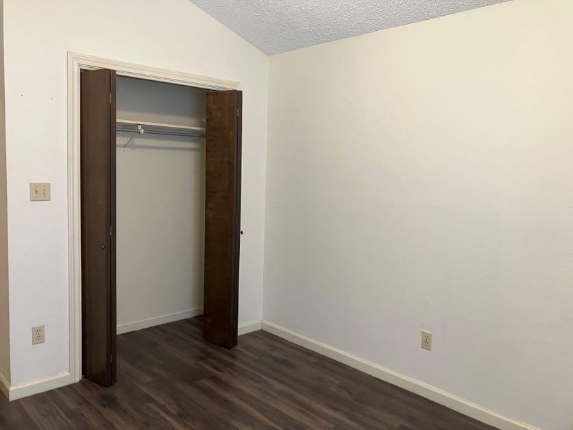 1302 N Bishop St, San Marcos, TX 78666