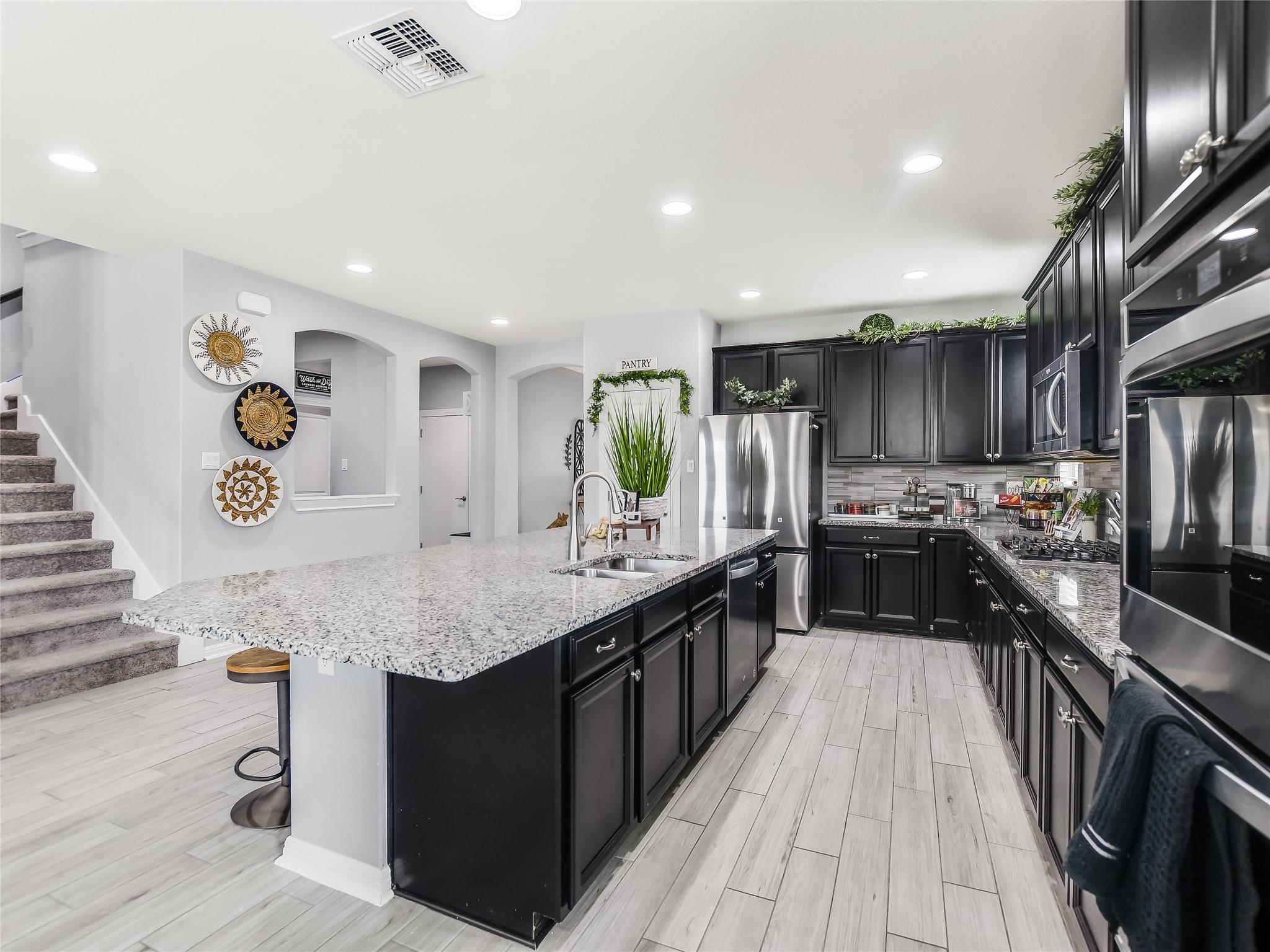 16904 E Borromeo Ave, Pflugerville, TX 78660