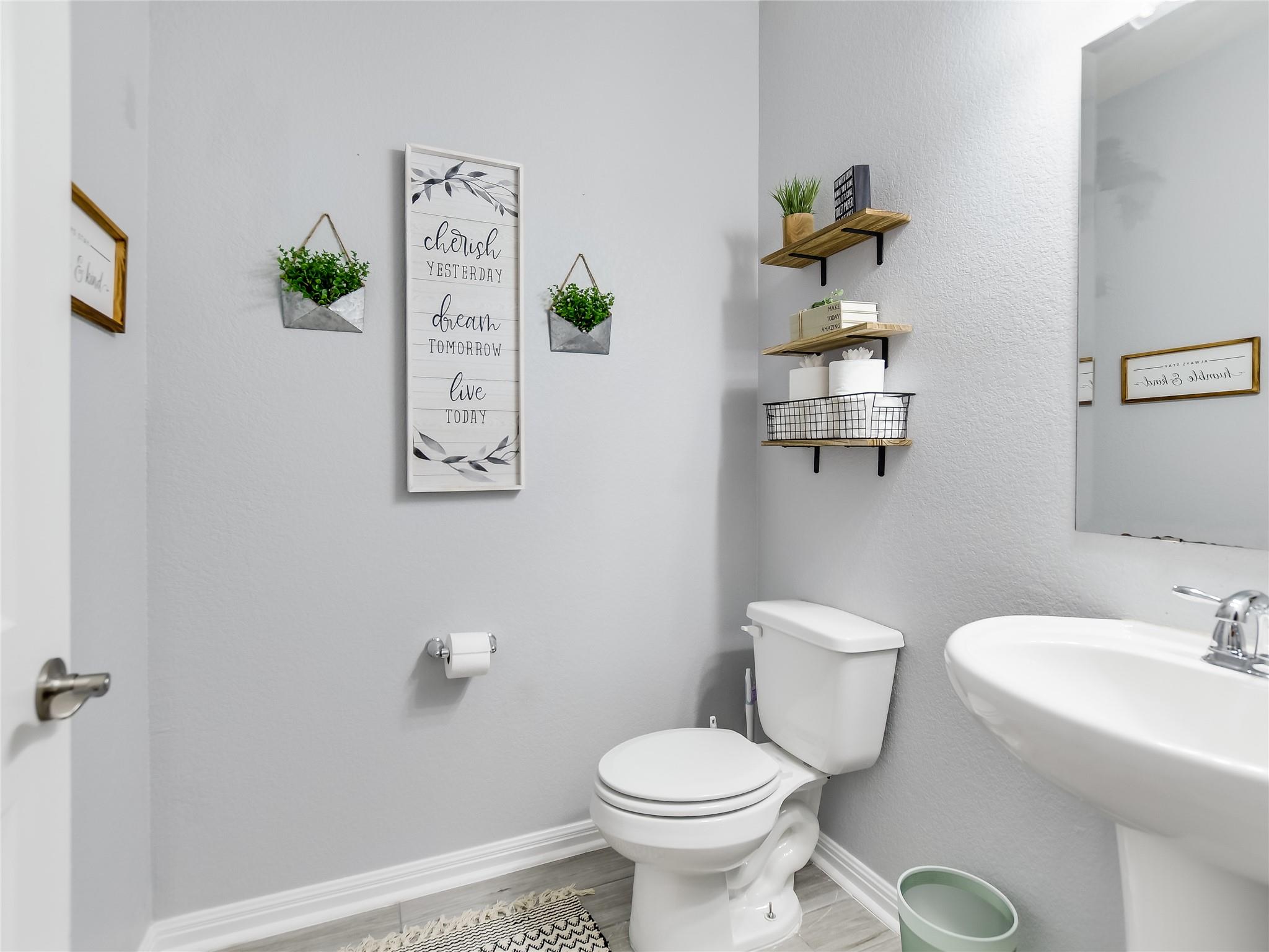 16904 E Borromeo Ave, Pflugerville, TX 78660