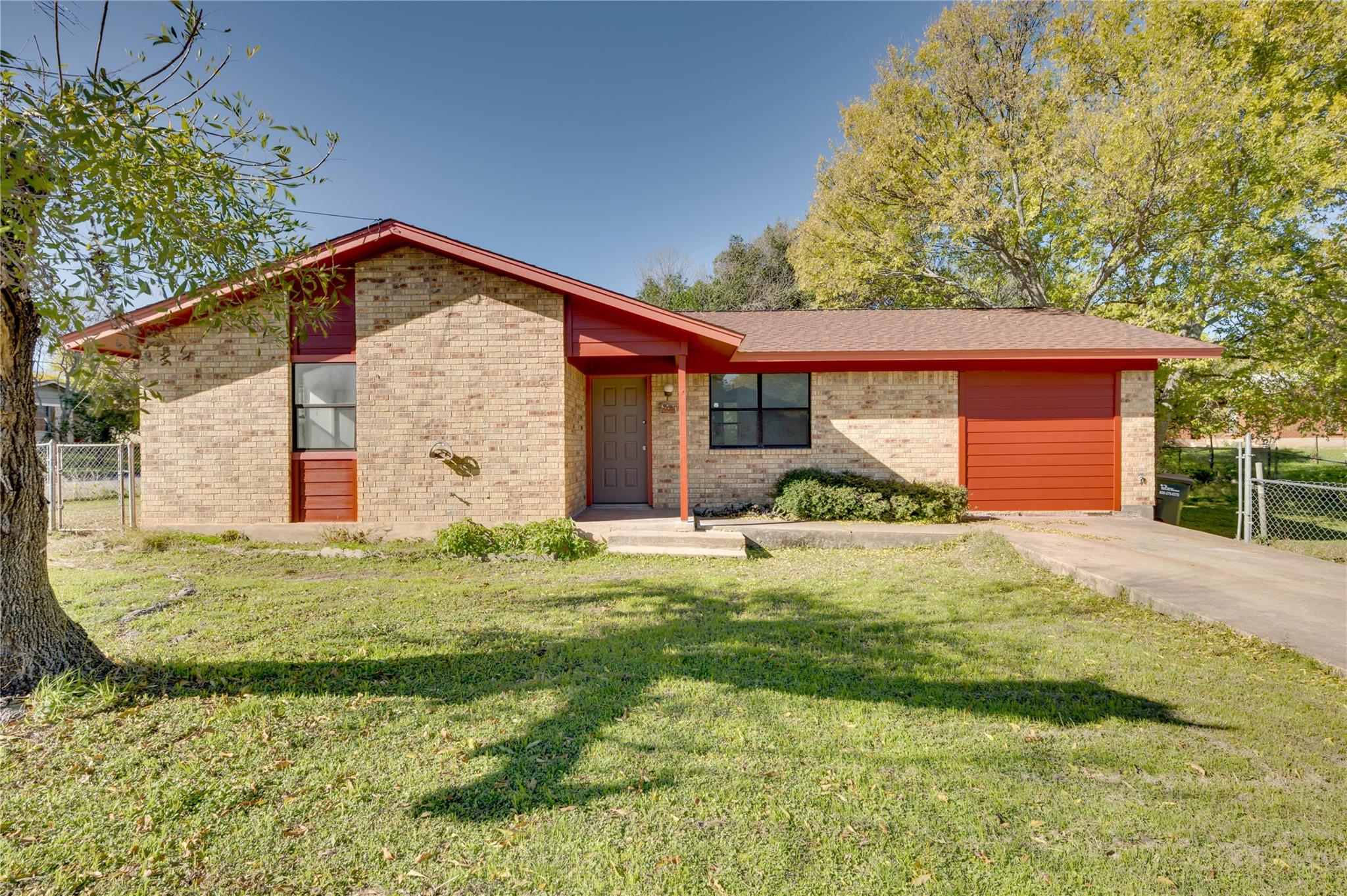 706 SCENIC Dr, Georgetown, TX 78626