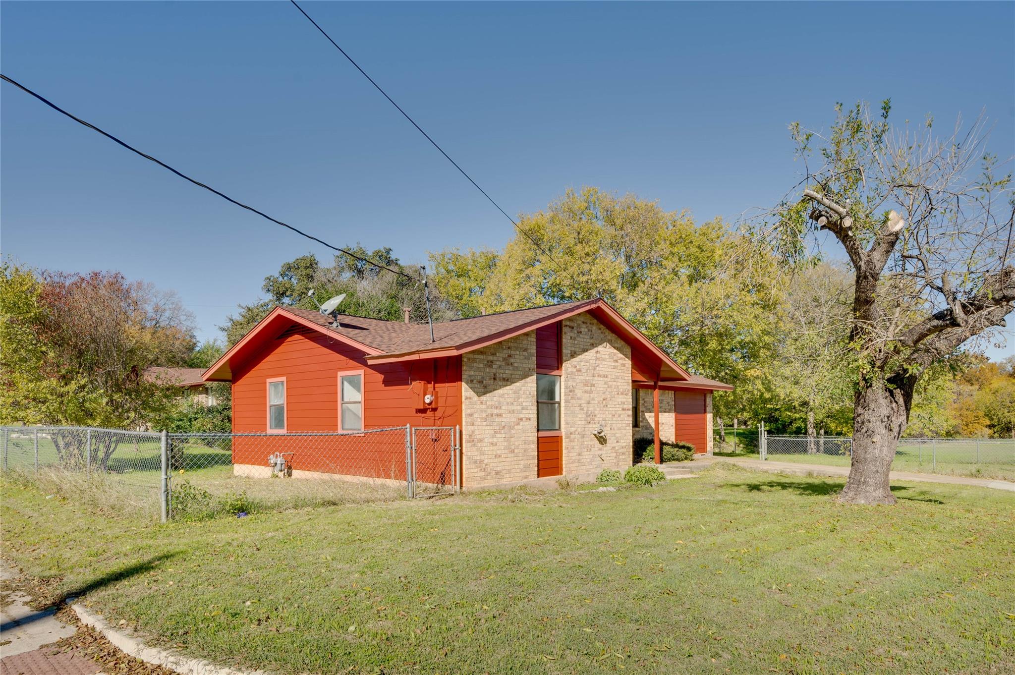 706 SCENIC Dr, Georgetown, TX 78626