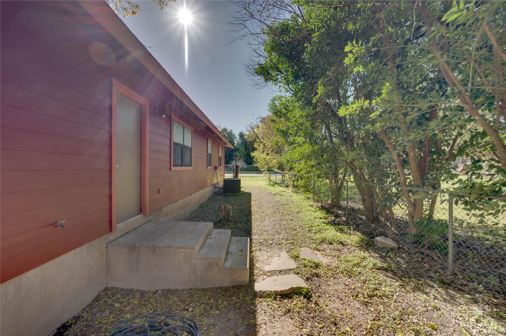 706 SCENIC Dr, Georgetown, TX 78626