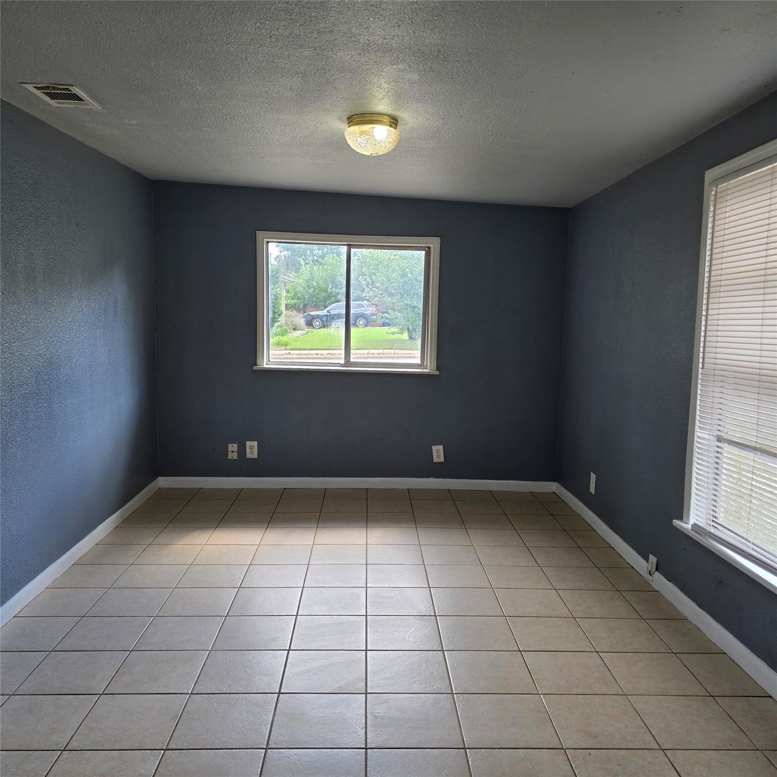 1403 S Salina St W, Austin, TX 78702