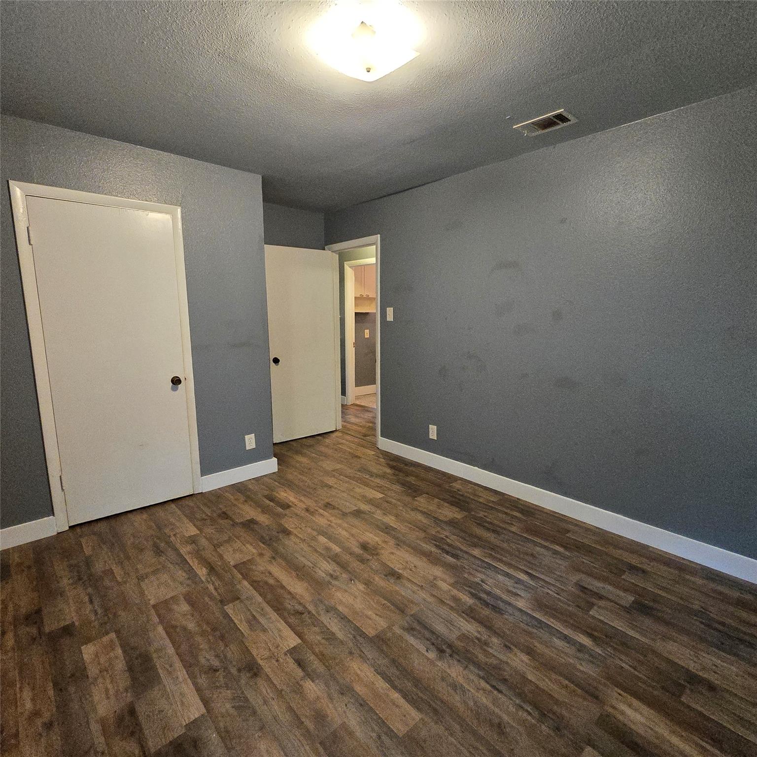 1403 S Salina St W, Austin, TX 78702