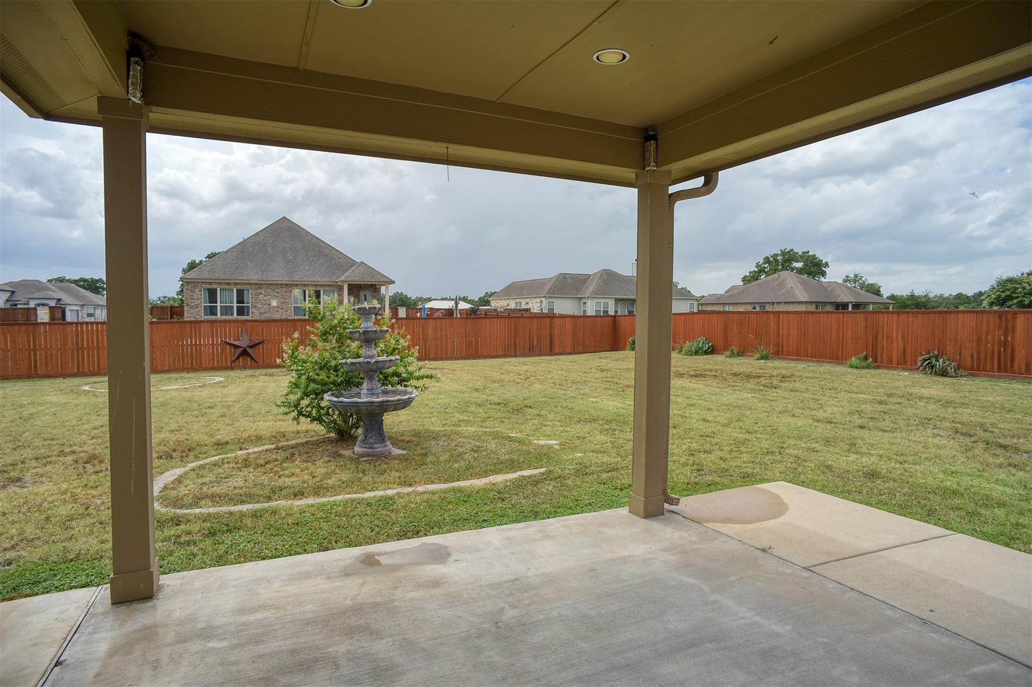 285 Chisholm Trl, Bastrop, TX 78602