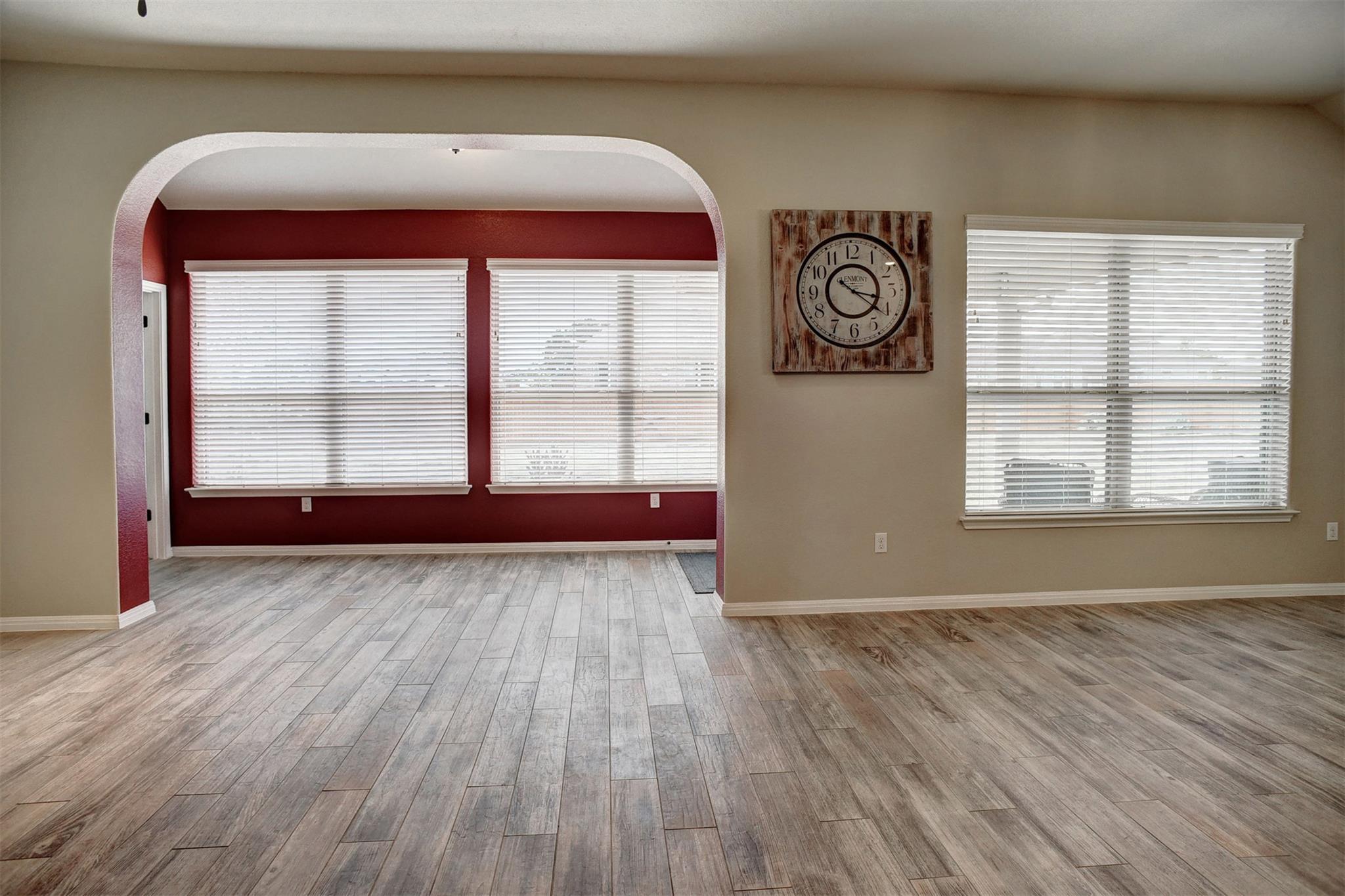 285 Chisholm Trl, Bastrop, TX 78602