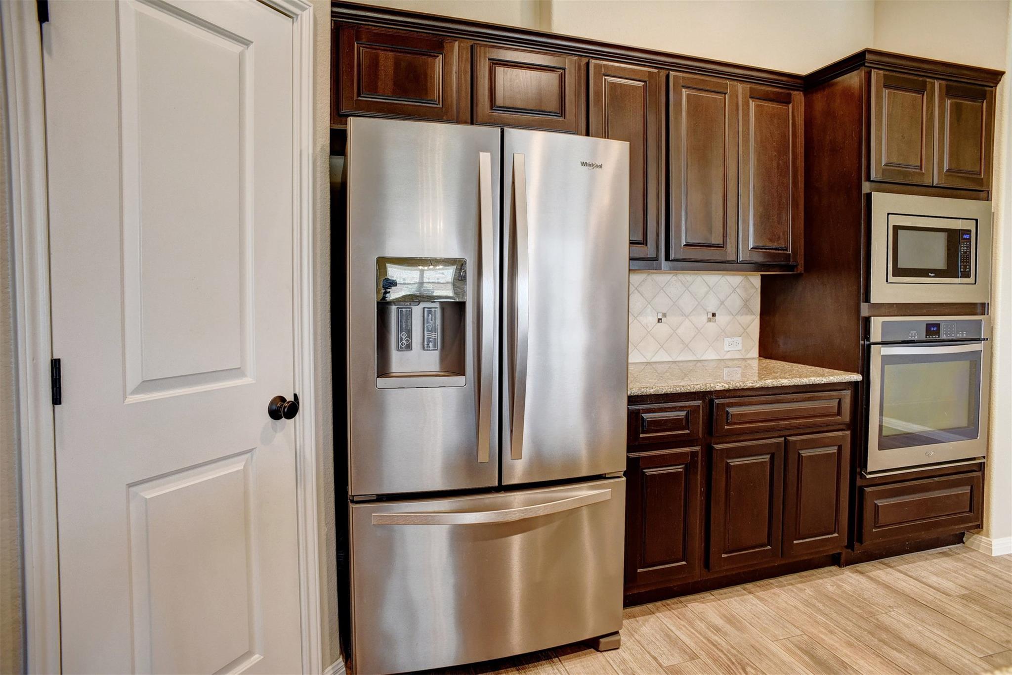 285 Chisholm Trl, Bastrop, TX 78602