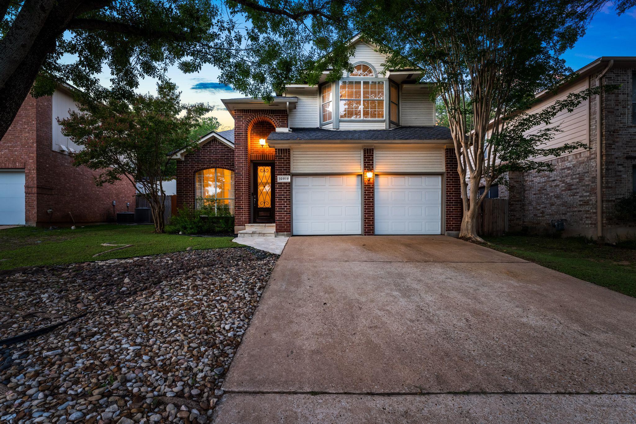 10919 Sierra Oaks, Austin, TX 78759