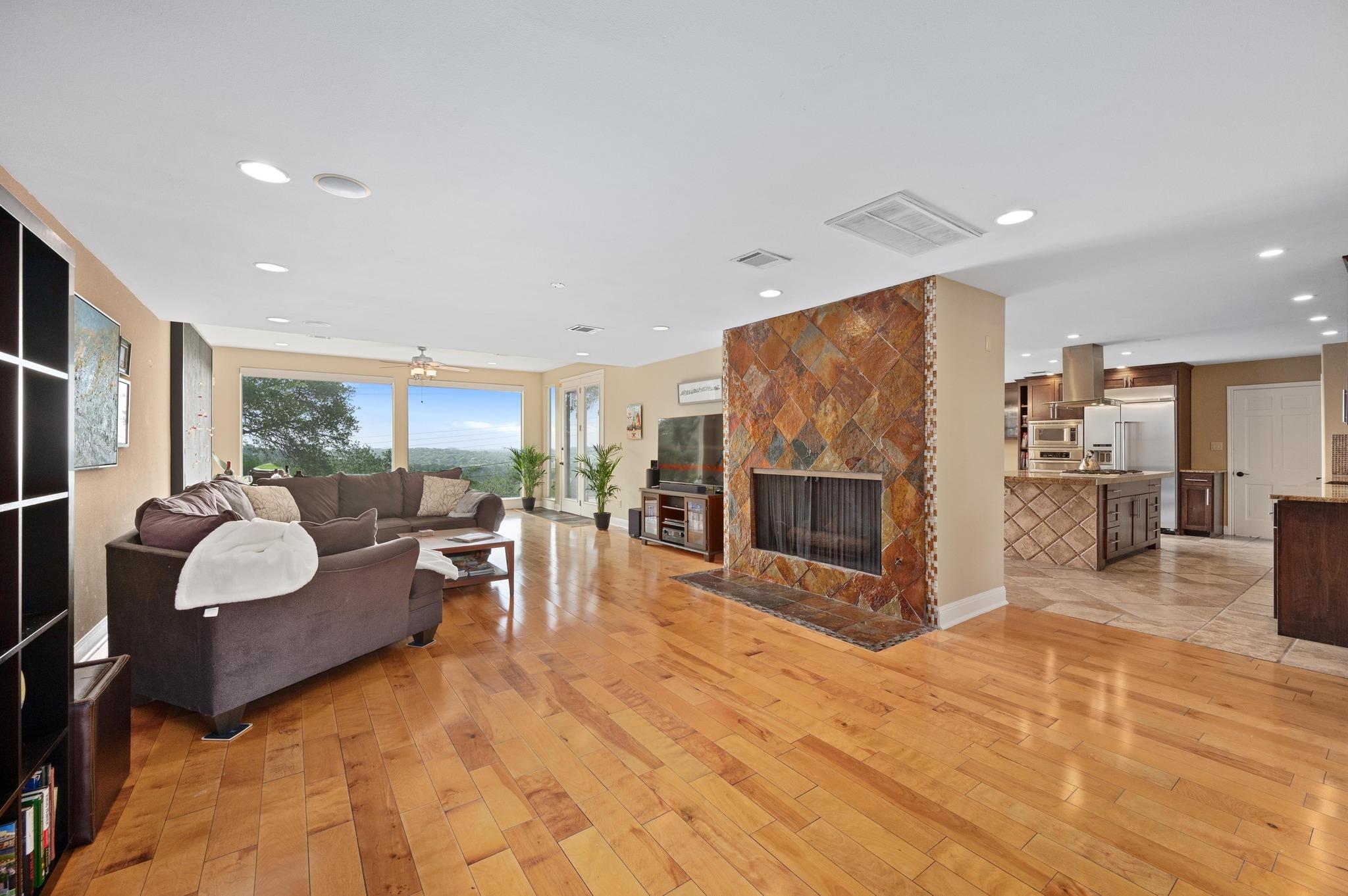 6507 Mesa Dr, Austin, TX 78731