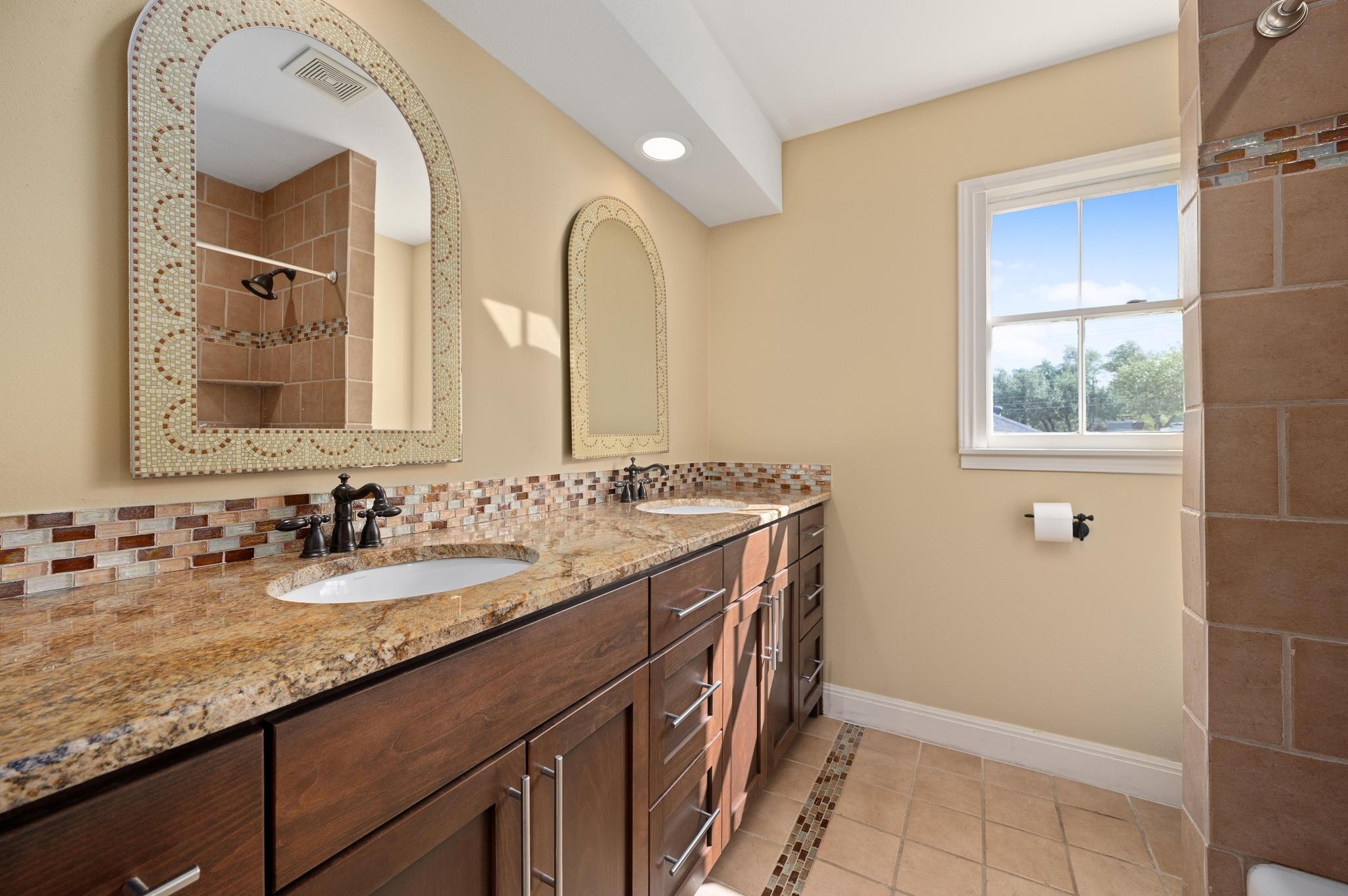 6507 Mesa Dr, Austin, TX 78731