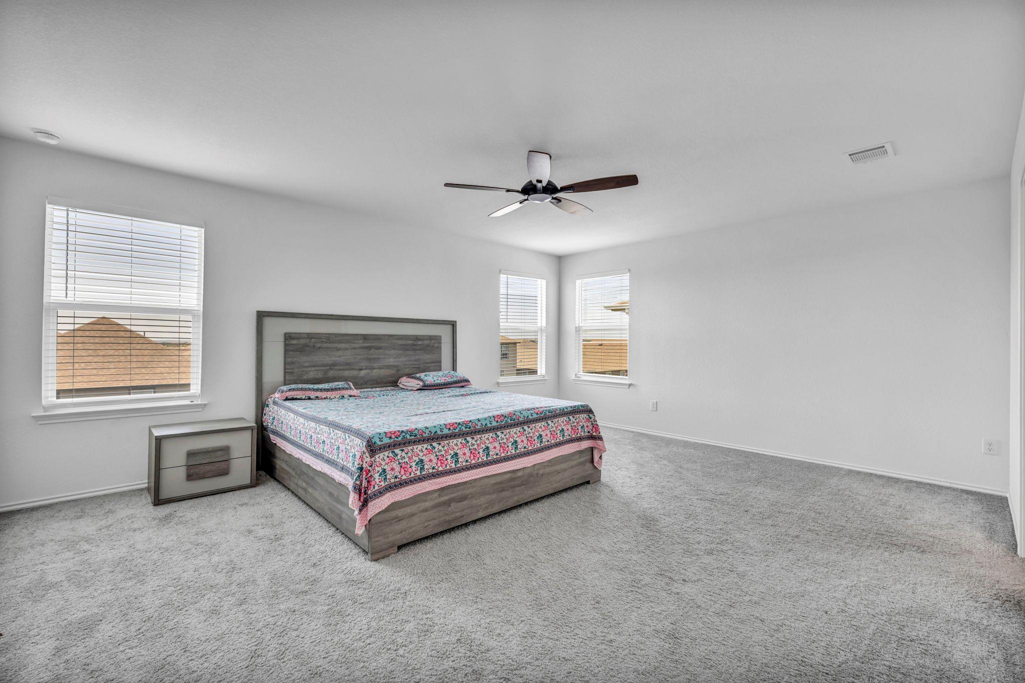 232 Bougainvillea Loop NW, Georgetown, TX 78626