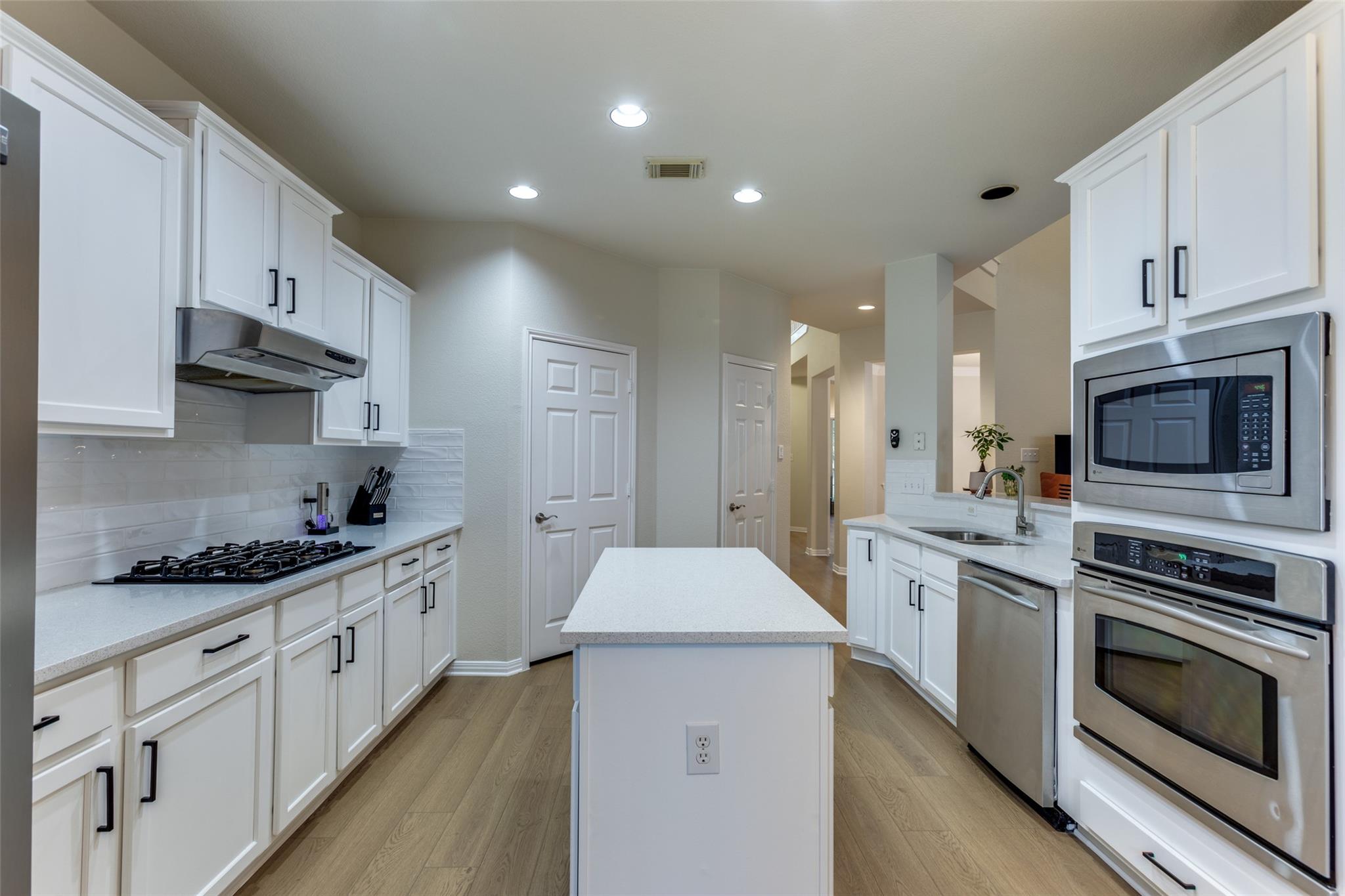 12816 Texas Sage Ct, Austin, TX 78732