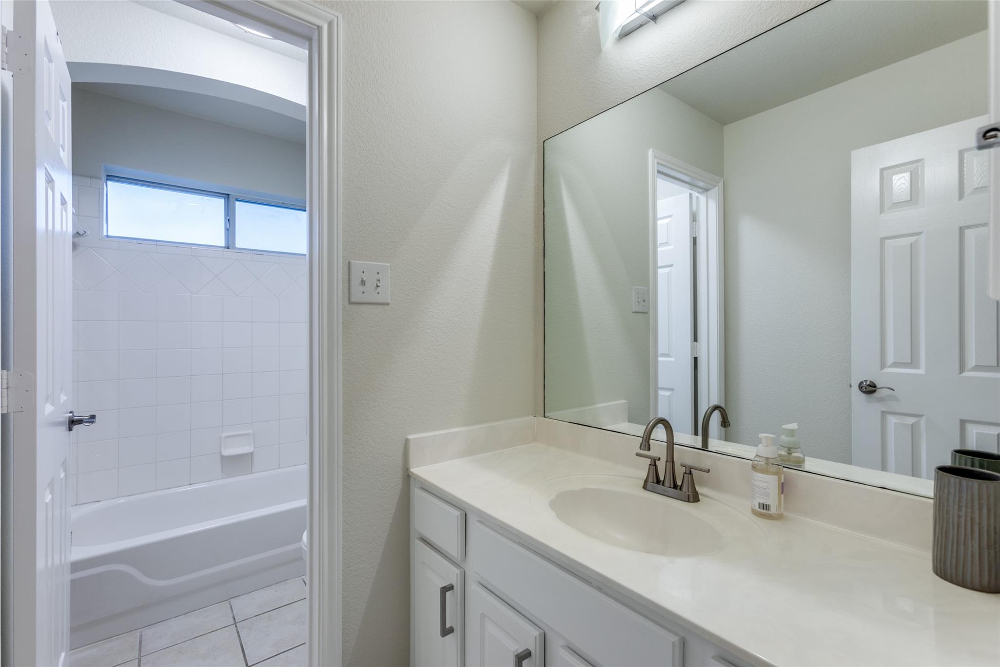 12816 Texas Sage Ct, Austin, TX 78732